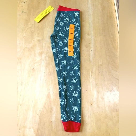 Nap Chat Youth Snowflake Pajama Bottoms - Picture 2 of 4